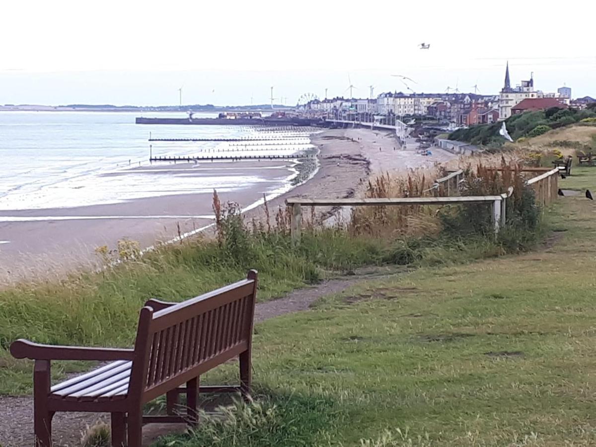 East Coast Apartments First Floor 2 Bed Apartment All Towels And Sheets Supplied Bridlington Bagian luar foto