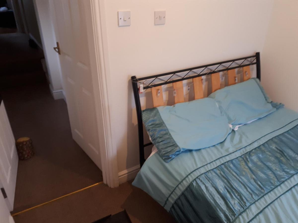 East Coast Apartments First Floor 2 Bed Apartment All Towels And Sheets Supplied Bridlington Bagian luar foto