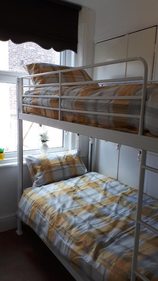 East Coast Apartments First Floor 2 Bed Apartment All Towels And Sheets Supplied Bridlington Bagian luar foto